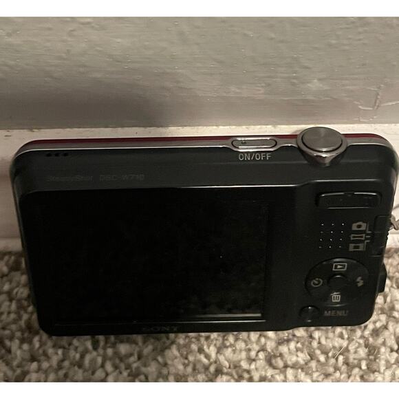 Sony Cyber-shot DSC-W710 Compact Digital Camera 16.1MP Pink 5X Zoom LCD Charger - Picture 4 of 13